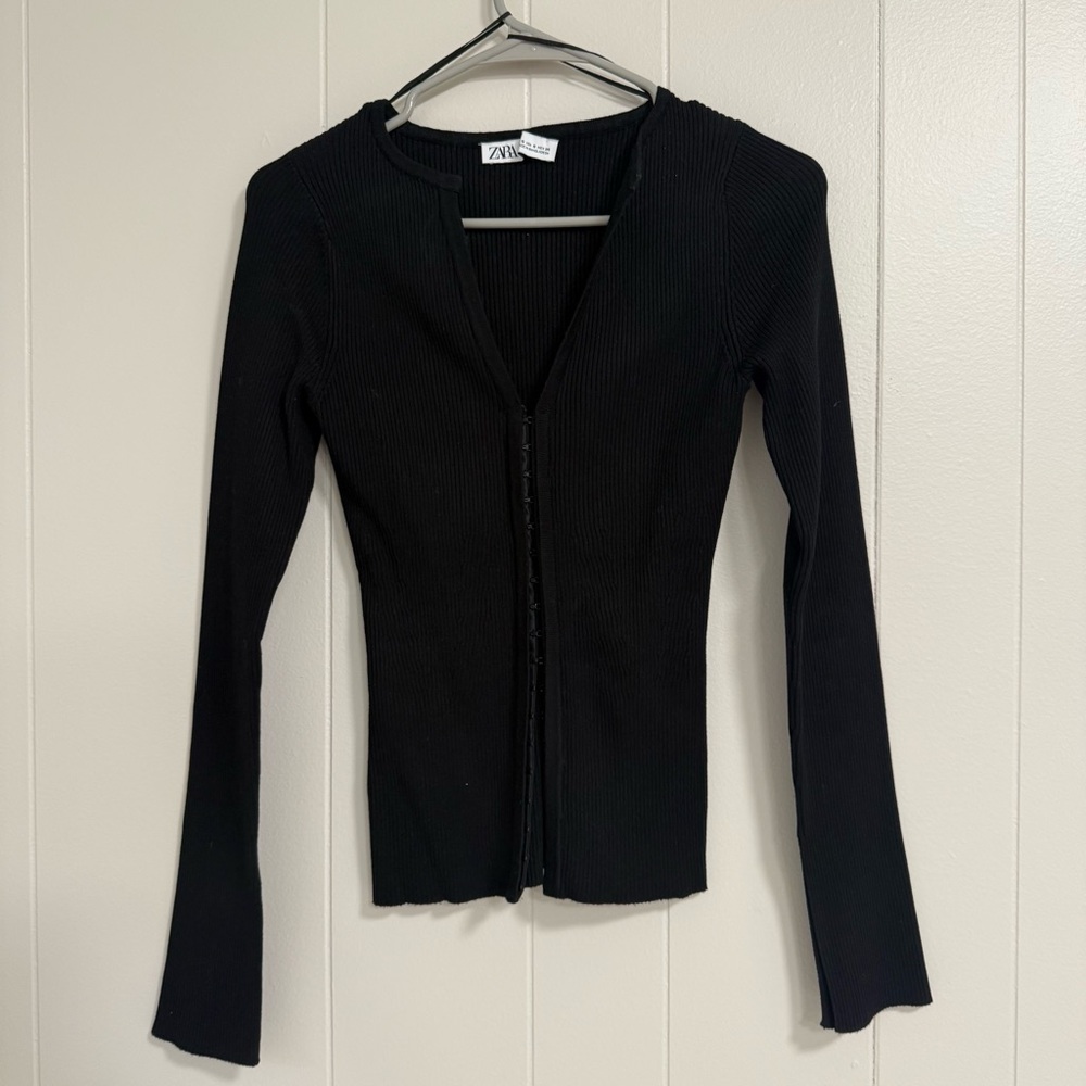 Zara Black Ribbed Top